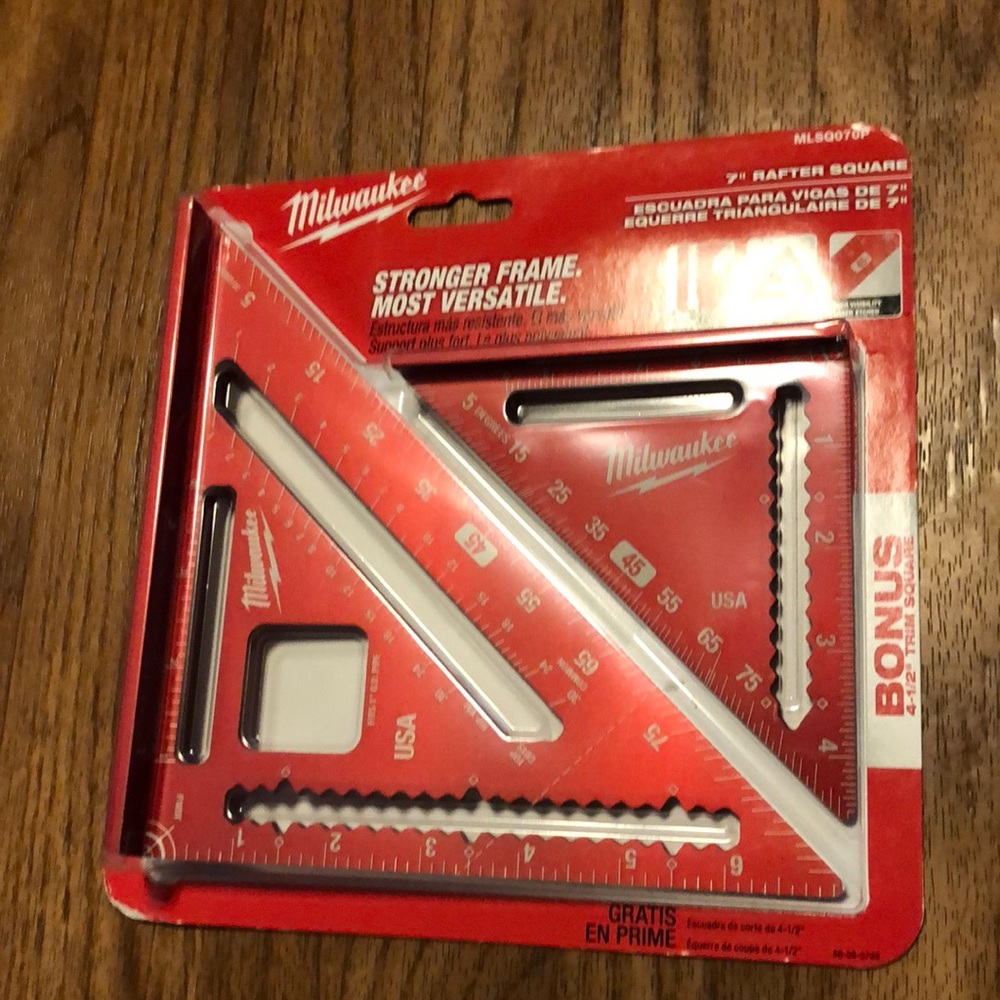 Milwaukee 7” Rafter Square With Bonus 4-1/2” Trim Square